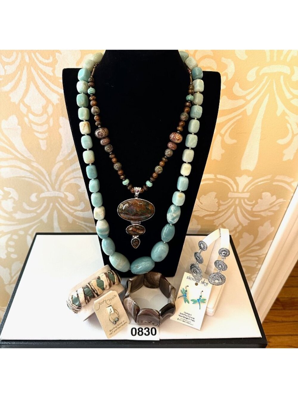 Jewelry Lot Vintage Modern Brown Green Gemstone Necklaces Bracelets Earrings